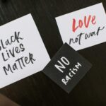 Herg Et Tintin Taient-Il Racistes