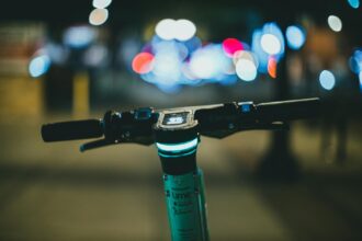 Trottinette Électrique Navee -43 Concurrence