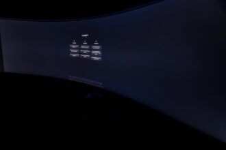 Lg Voit Choses Grand Moniteur