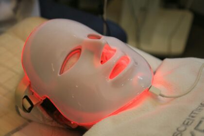 Test Shark Beauty Cryoglow Masque